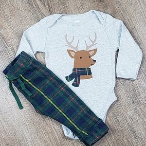 Old Navy Infant 2-Piece Plaid Deer Outfit 6-12M